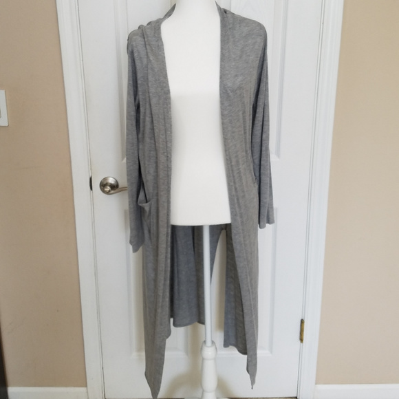H&M Sweaters - NWOT H&M Long Cardigan with Pockets